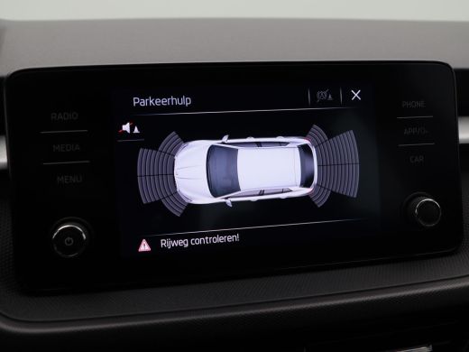 Skoda Fabia 1.0 TSi 110 Pk Automaat Business Edition | Cruise Control | Climate Control | Parkeersensoren | S... ActivLease financial lease