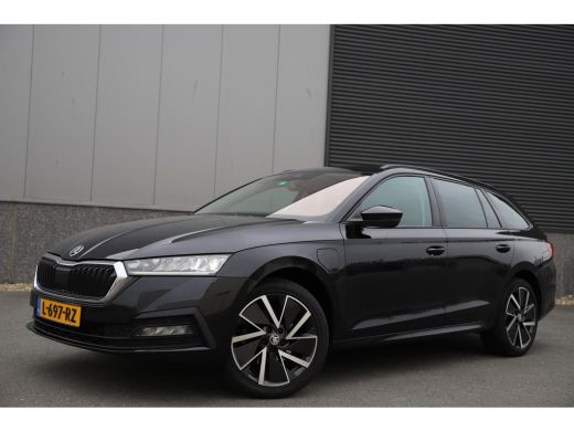 Skoda Octavia Combi 1.4 TSI iV PHEV Accu 92% /Virtual/Cruise/Matrix/Trekhaak/18" ActivLease financial lease