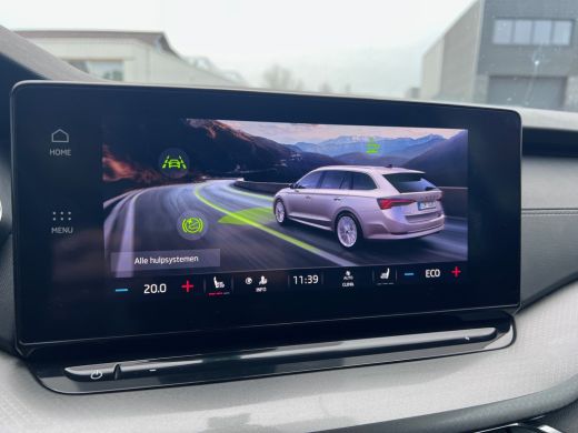 Skoda Octavia Combi 1.4 TSI iV PHEV Accu 92% /Virtual/Cruise/Matrix/Trekhaak/18" ActivLease financial lease