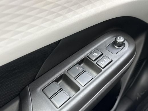 Suzuki Swift 1.2 Select Smart Hybrid **NIEUWE AUTO/ MODELJAAR 2026/ DIRECT LEVERBAAR ActivLease financial lease