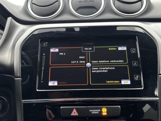 Suzuki Vitara 1.5 Hybrid Style **DODEHOEK DETECTIE/ KEYLESS/ ADAPTIEF CRUISE CONTROL/ 36 MAANDEN GARANTIE** ActivLease financial lease