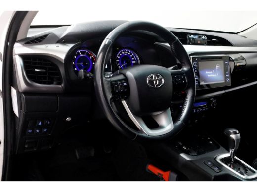 Toyota Hilux 2.4 D-4D-F 150pk E6 4WD 4x4 Automaat Double Cab Airco/Camera 11-2019 ActivLease financial lease