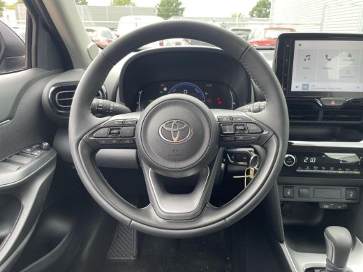 Toyota Yaris Cross 1.5 Hybrid 115 Active Comfort Pack ActivLease financial lease