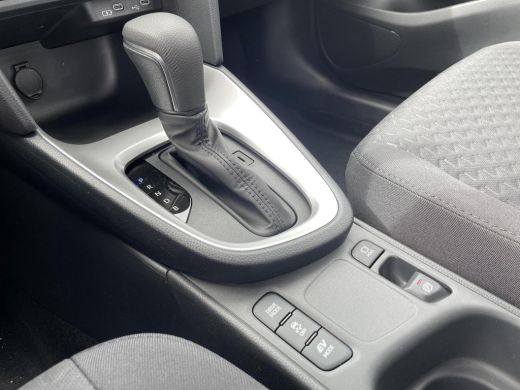 Toyota Yaris Cross 1.5 Hybrid 115 Active Comfort Pack ActivLease financial lease