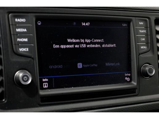 Volkswagen Crafter 50 2.0 TDI 177pk DSG-Automaat L2H1 Open Laadbak LED/Trekhaak 3500kg 04-2020 ActivLease financial lease