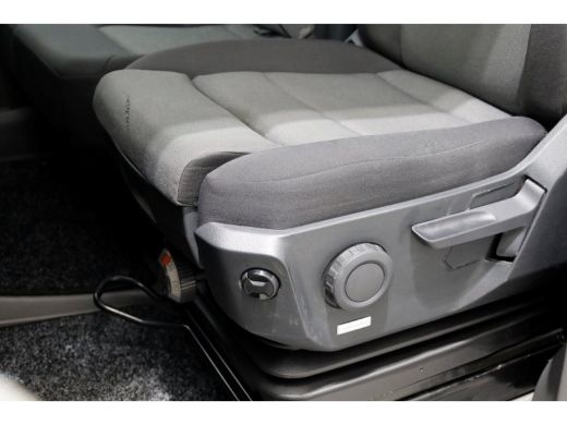 Volkswagen Crafter 50 2.0 TDI 177pk DSG-Automaat L2H1 Open Laadbak LED/Trekhaak 3500kg 04-2020 ActivLease financial lease