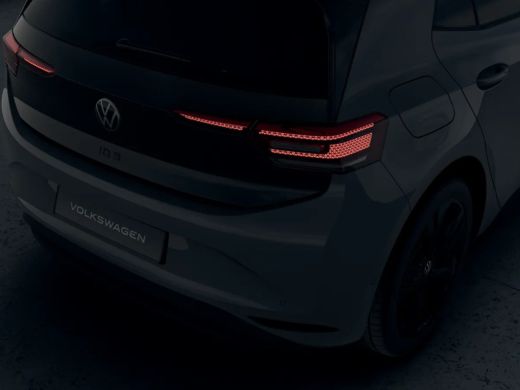 Volkswagen ID.3 Pro Limited Edition 58 kWh accu 150 kW / 204 PK Hatchback Elektrische aandrijving Stuur en stoelv... ActivLease financial lease