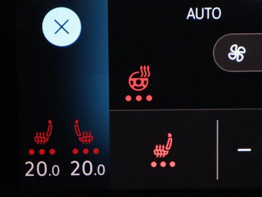 Volkswagen ID.4 First 77 kWh | Trekhaak | Stoel & stuurverwarming | Adaptive cruise | Camera | Carplay | Half led... ActivLease financial lease