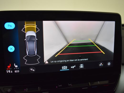 Volkswagen ID.4 Max 77 kWh 204pk | Trekhaak | Camera l SOH 92% l Led koplampen | Navigatie |  Stuur+stoelverwarmi... ActivLease financial lease