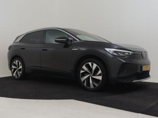 Volkswagen ID.4 Max 77 kWh 204pk | Trekhaak | Camera l SOH 92% l Led koplampen | Navigatie |  Stuur+stoelverwarmi... ActivLease financial lease