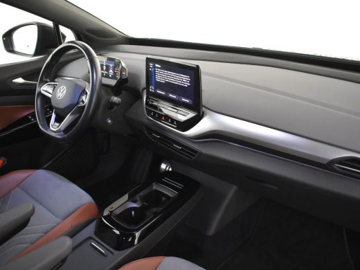 Volkswagen ID.4 Max 77 kWh 204pk | Trekhaak | Camera l SOH 92% l Led koplampen | Navigatie |  Stuur+stoelverwarmi... ActivLease financial lease