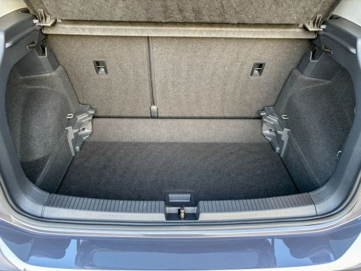 Volkswagen T-Cross 1.0 TSI 110Pk Style | Keyless | Camera | Navi | Apple Carplay/ Android Auto | Prijs Rijklaar!! ActivLease financial lease