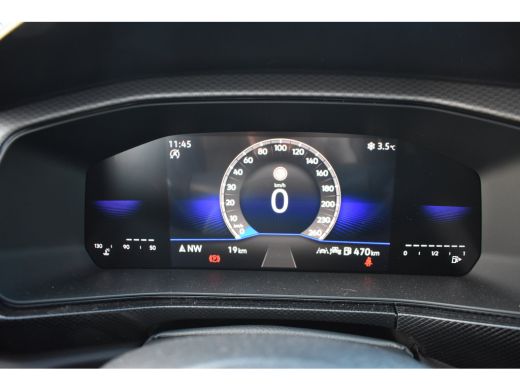 Volkswagen T-Cross Life Edition | 'App-Connect' draadloze smartphone integratie | Achterlichten LED | Afstandscontro... ActivLease financial lease