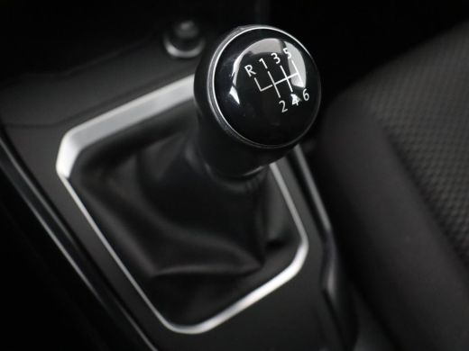 Volkswagen T-Roc 1.0 TSI | Adaptive cruise | Carplay | Airco | DAB | Bluetooth ActivLease financial lease