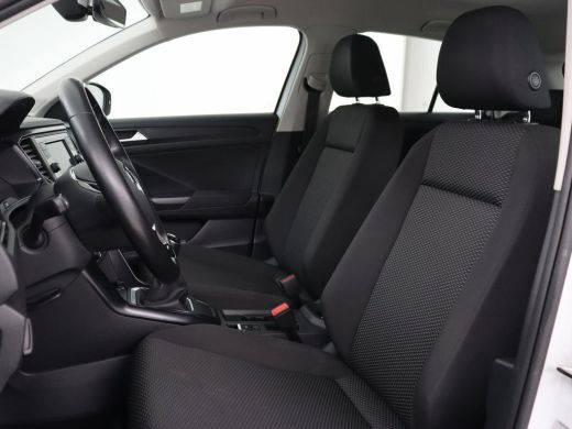 Volkswagen T-Roc 1.0 TSI | Adaptive cruise | Carplay | Airco | DAB | Bluetooth ActivLease financial lease