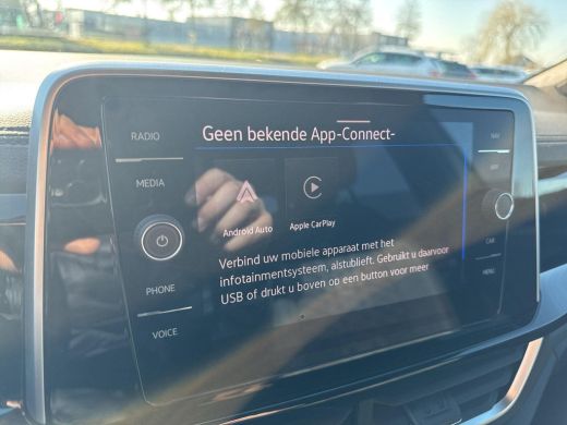 Volkswagen T-Roc 1.5 TSI R-Line | A. Camera | Privacy glas | LMV | LED | ActivLease financial lease