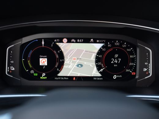 Volkswagen Tiguan 1.4 TSI eHybrid R-Line Business+ | 360 Camera | Panodak | 20'' | Keyless | Prijs Rijklaar!! ActivLease financial lease