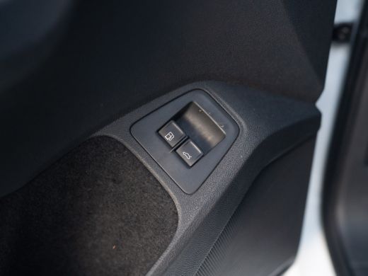 Volkswagen Tiguan 1.4 TSI eHybrid R-Line Business+ | 360 Camera | Panodak | 20'' | Keyless | Prijs Rijklaar!! ActivLease financial lease