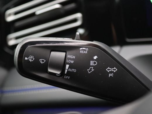 Volkswagen Tiguan 1.5 eHybrid R-Line Edition 272PK DSG Leder, ventilatie, massage, matrix led, trekhaak, panoramada... ActivLease financial lease