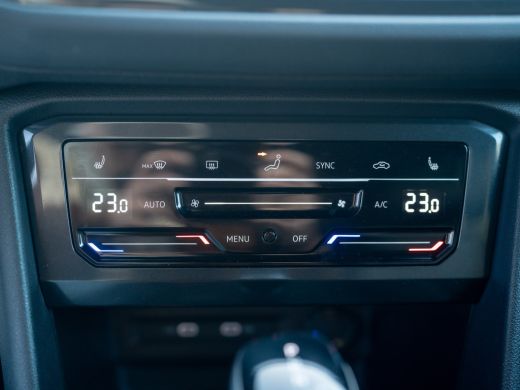 Volkswagen Tiguan 1.5 TSI R-Line Business+ | 360 Camera | 20'' | IQ Light | Groot Navi | Prijs Rijklaar!! ActivLease financial lease