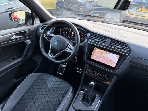 Volkswagen Tiguan 1.5 TSI R-Line Business+ | 360 Camera | 20'' | IQ Light | Groot Navi | Prijs Rijklaar!! ActivLease financial lease