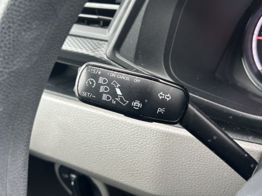 Volkswagen Transporter 2.0 TDI 111 PK / L2H1 / DUBBE CABINE / 1e EIG. / IMPERIAAL / TREKHAAK / AIRCO / CRUISE ActivLease financial lease