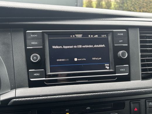 Volkswagen Transporter 2.0 TDI 111 PK / L2H1 / DUBBE CABINE / 1e EIG. / IMPERIAAL / TREKHAAK / AIRCO / CRUISE ActivLease financial lease