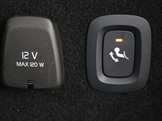 Volvo  V60 2.0 T8 Recharge AWD Inscription | Panoramadak | Trekhaak | Stoel & stuurverwarming | Carplay | Ha... ActivLease financial lease