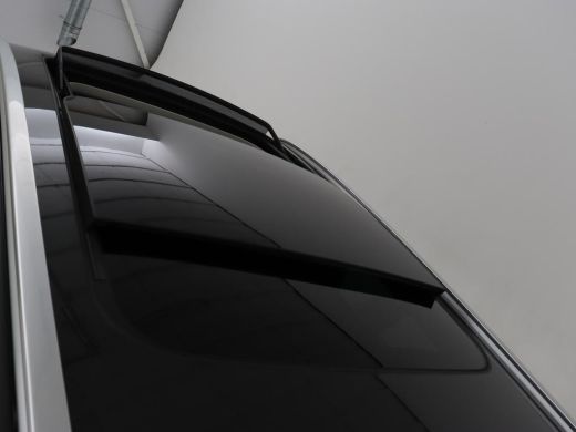 Volvo  V60 2.0 T8 Recharge AWD Inscription | Panoramadak | Trekhaak | Stoel & stuurverwarming | Carplay | Ha... ActivLease financial lease