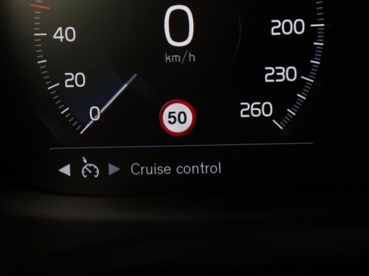 Volvo  V60 2.0 T8 Recharge AWD Inscription | Panoramadak | Trekhaak | Stoel & stuurverwarming | Carplay | Ha... ActivLease financial lease