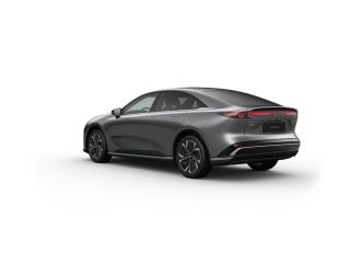 Mazda 6 Takumi Long Range 80 kWh | &euro; 2.000,- Voorraad voordeel! | Zwart kunstleder interieur | rondomzich...