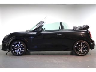 Mini Cooper Cabrio Cooper C John Cooper Works Automaat / Pakket XL / 18" JCW Lap Spoke 2-tone