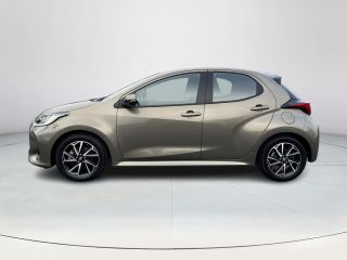 Toyota Yaris 1.5 Hybrid Dynamic | Navigatie | Licht metalen velgen | LED koplampen | Keyless entry |