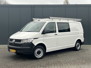Volkswagen Transporter 2.0 TDI 111 PK / L2H1 / DUBBE CABINE / 1e EIG. / IMPERIAAL / TREKHAAK / AIRCO / CRUISE