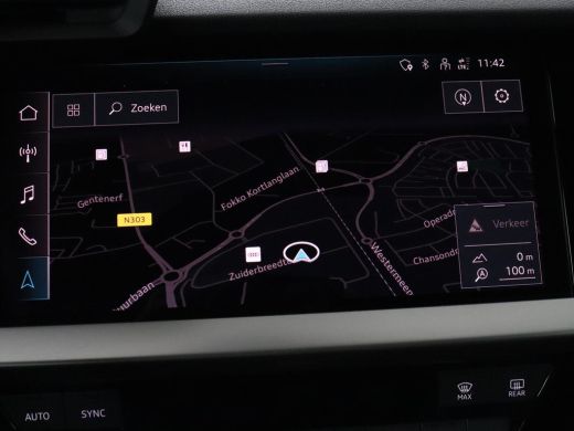 Audi A3 30 TFSI S edition | Leder | Virtual Cockpit | Carplay | Sportstoelen | Full LED | DAB | Climate c... ActivLease financial lease