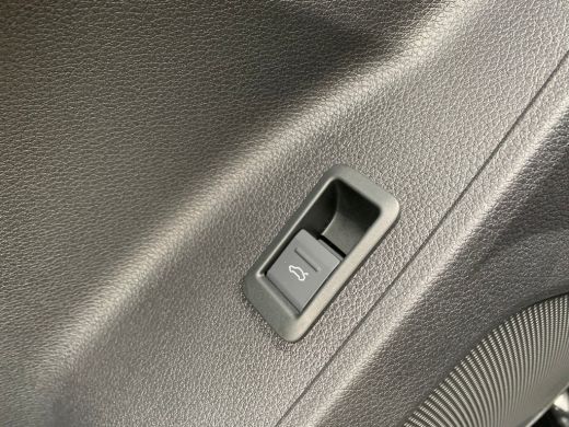 Audi Q3 35 TFSI Pro Line S Airco | Camera | Cruise Control | DAB | Elektrische klep | Keyless | LED | PDC... ActivLease financial lease