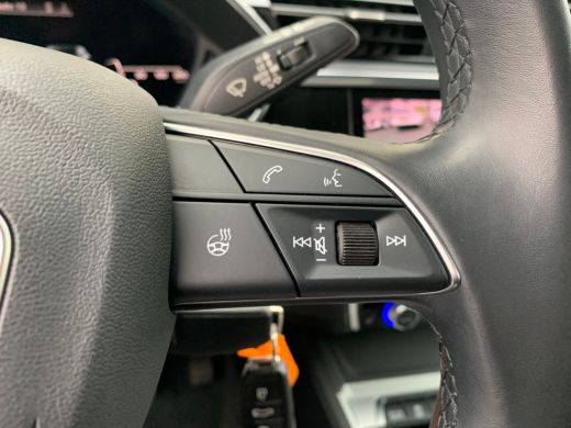 Audi Q3 35 TFSI Pro Line S Airco | Camera | Cruise Control | DAB | Elektrische klep | Keyless | LED | PDC... ActivLease financial lease