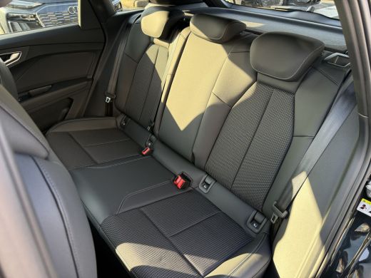 Audi Q4 e-tron 45 quattro S Edition Competition 82 kWh ActivLease financial lease