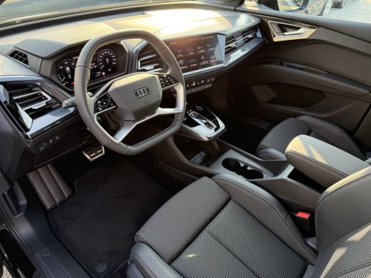 Audi Q4 e-tron 45 quattro S Edition Competition 82 kWh ActivLease financial lease