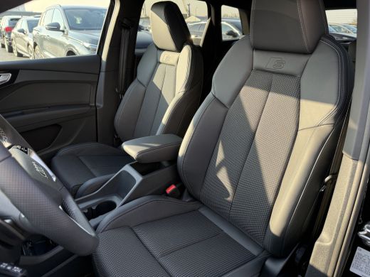 Audi Q4 e-tron 45 quattro S Edition Competition 82 kWh ActivLease financial lease