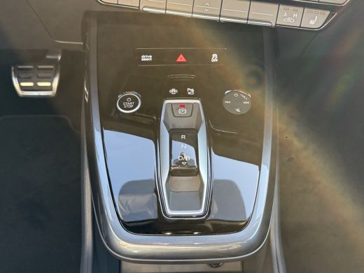 Audi Q4 e-tron 45 quattro S Edition Competition 82 kWh ActivLease financial lease