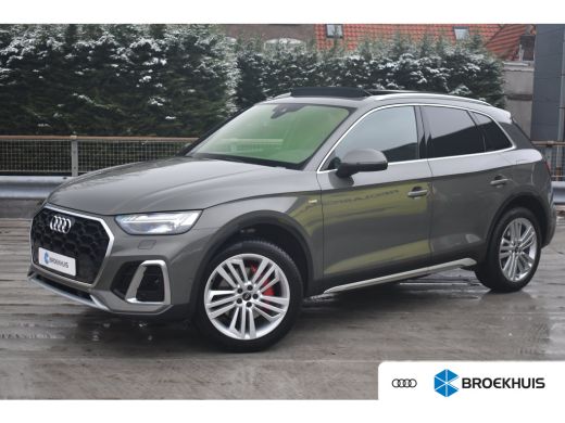 Audi Q5 50 TFSI e quattro S line Panoramadak | 20 inch | Leder | Camera | Trekhaak