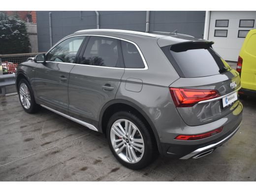 Audi Q5 50 TFSI e quattro S line Panoramadak | 20 inch | Leder | Camera | Trekhaak ActivLease financial lease