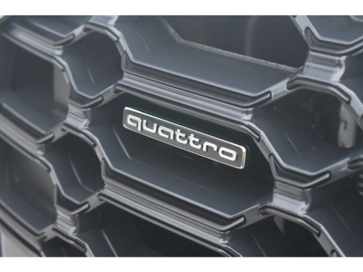 Audi Q5 50 TFSI e quattro S line Panoramadak | 20 inch | Leder | Camera | Trekhaak ActivLease financial lease