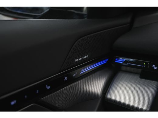 BMW 5 Serie Touring 530e M Sport Automaat / Panoramadak / Trekhaak / Stoelventilatie / M Sportonderstel / Stu... ActivLease financial lease