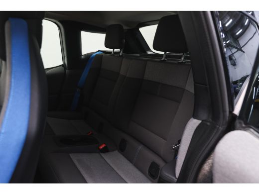 BMW i3 Dark Shadow / Achteruitrijcamera / Harman-Kardon / Stoelverwarming / Airconditioning / Cruise Con... ActivLease financial lease