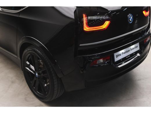 BMW i3 Dark Shadow / Achteruitrijcamera / Harman-Kardon / Stoelverwarming / Airconditioning / Cruise Con... ActivLease financial lease
