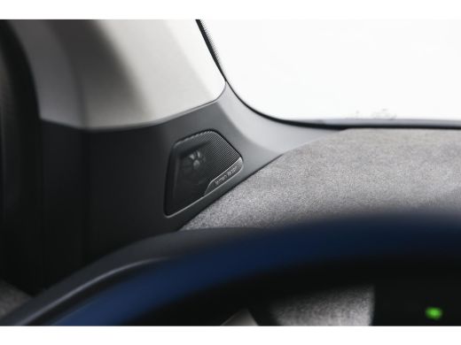 BMW i3 Dark Shadow / Achteruitrijcamera / Harman-Kardon / Stoelverwarming / Airconditioning / Cruise Con... ActivLease financial lease