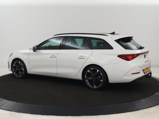 CUPRA Leon 1.4 e-Hybrid | Stoelverwarming | Camera | Carplay | Sfeerverlichting | Navigatie | Full LED | Spo... ActivLease financial lease
