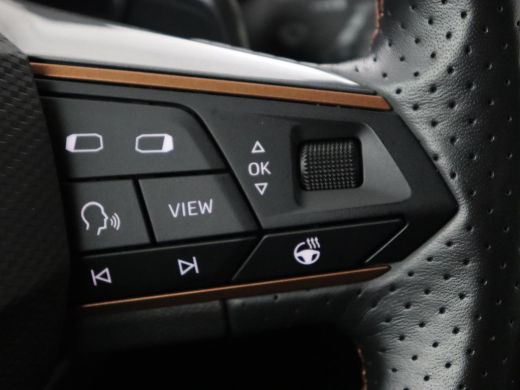 CUPRA Leon 1.4 e-Hybrid | Stoelverwarming | Camera | Carplay | Sfeerverlichting | Navigatie | Full LED | Spo... ActivLease financial lease